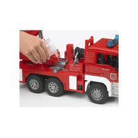 Bruder Camion Pompieri con luci e suoni - Giocattoli e Bambini - Toys Store4001702027711